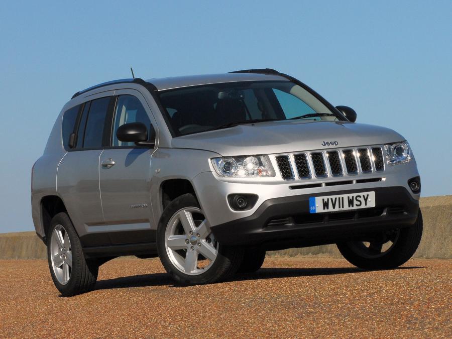  Jeep Compass 2011 года  (UK) (фото 19 из 27)